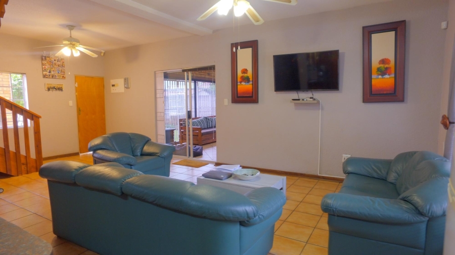 3 Bedroom Property for Sale in Bodorp North West